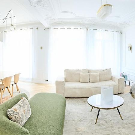 Champs Elysees!Montaigne, New Luxurious 6Pers Flat Paris Eksteriør bilde
